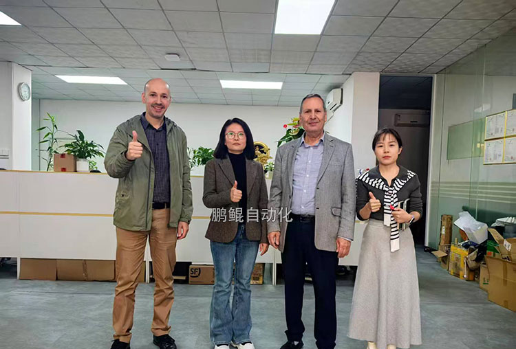 摩洛哥客户来访合影