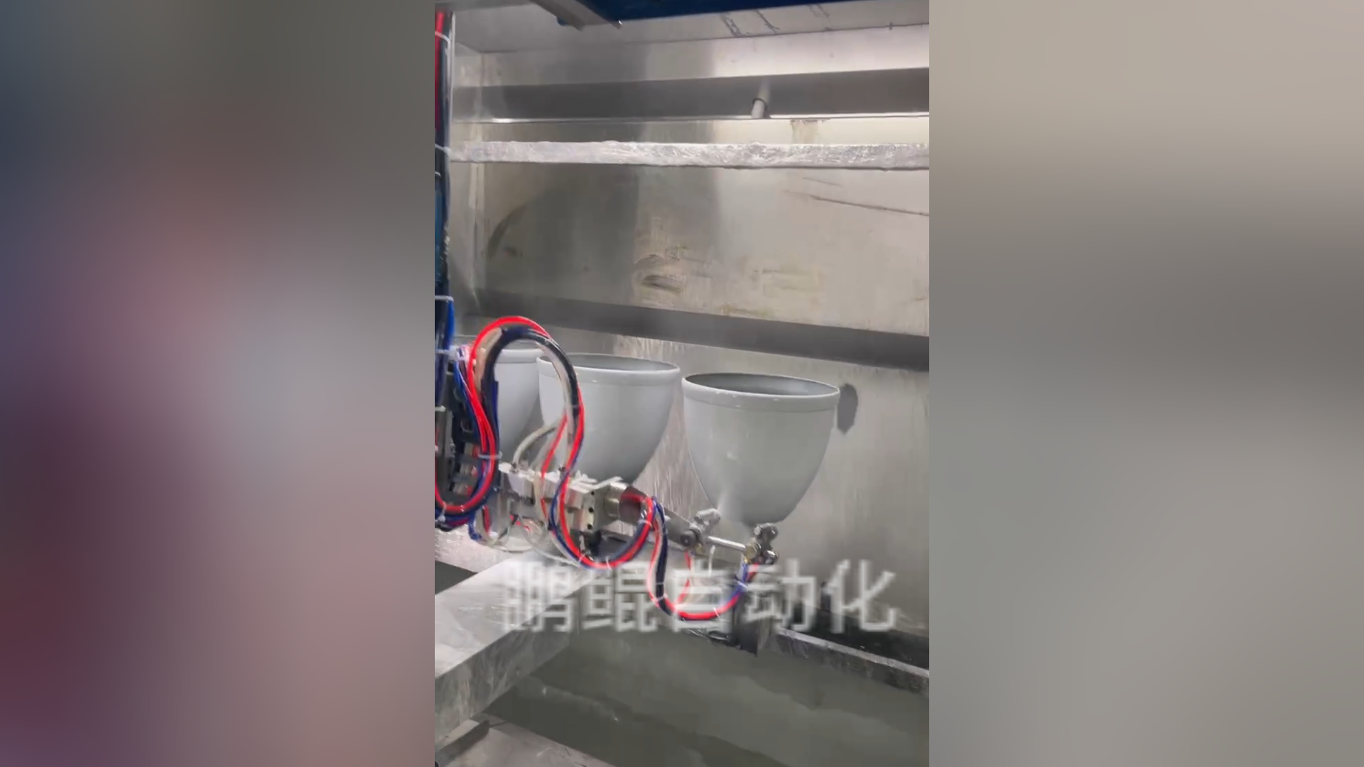 工艺花盆自动撒点喷涂设备