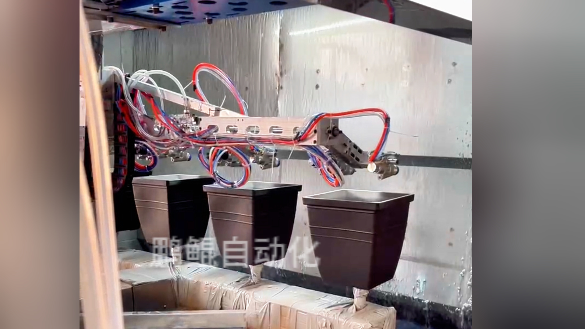 双色花盆喷烤流水线