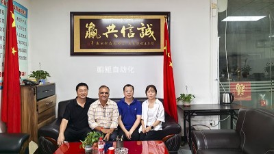 印尼客户为何选择鹏鲲喷涂设备工厂？