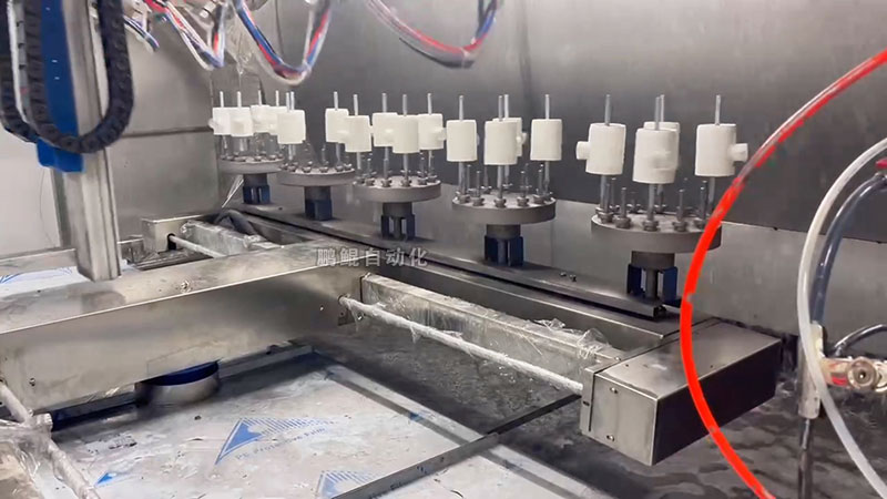 鹏鲲大小转治具是如何节省油漆的？