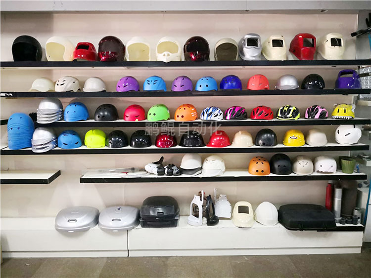 鹏鲲头盔喷涂样品