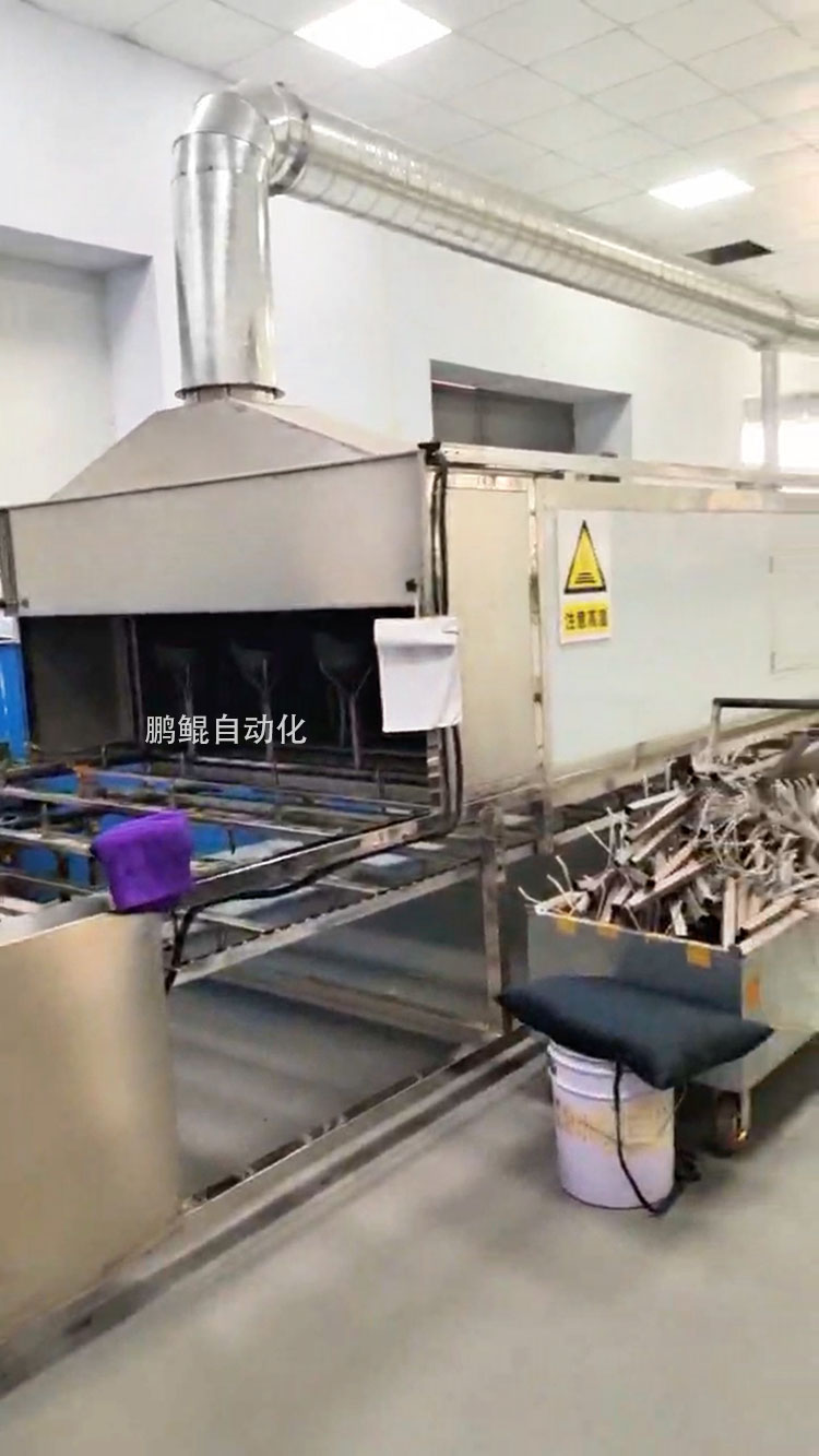 军盔烘烤隧道炉