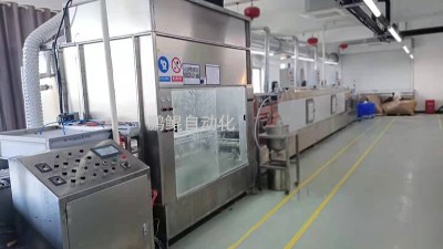 中小型灯具厂，鹏鲲力荐霓虹灯带喷涂线