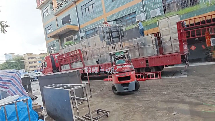 为何鹏鲲在喷涂设备行业中享有良好口碑？