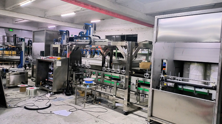 辽宁汽车配件配套自动抓取喷烤流水线