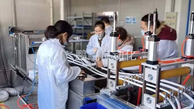 浅谈霓虹灯带的工艺，选择鹏鲲喷烤线体，有何特别之处？