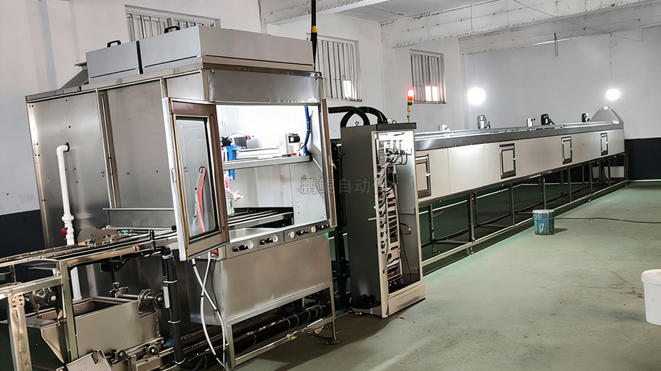 鹏鲲五金锯条在线往复喷烤线