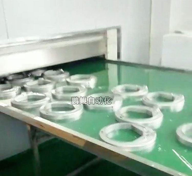 扫地机外壳烘烤