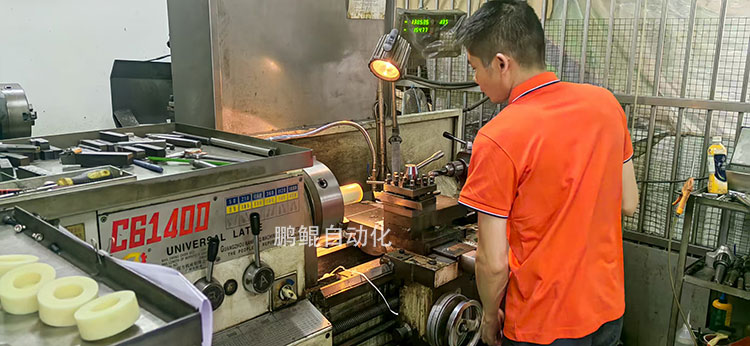 鹏鲲自动化喷涂设备厂家