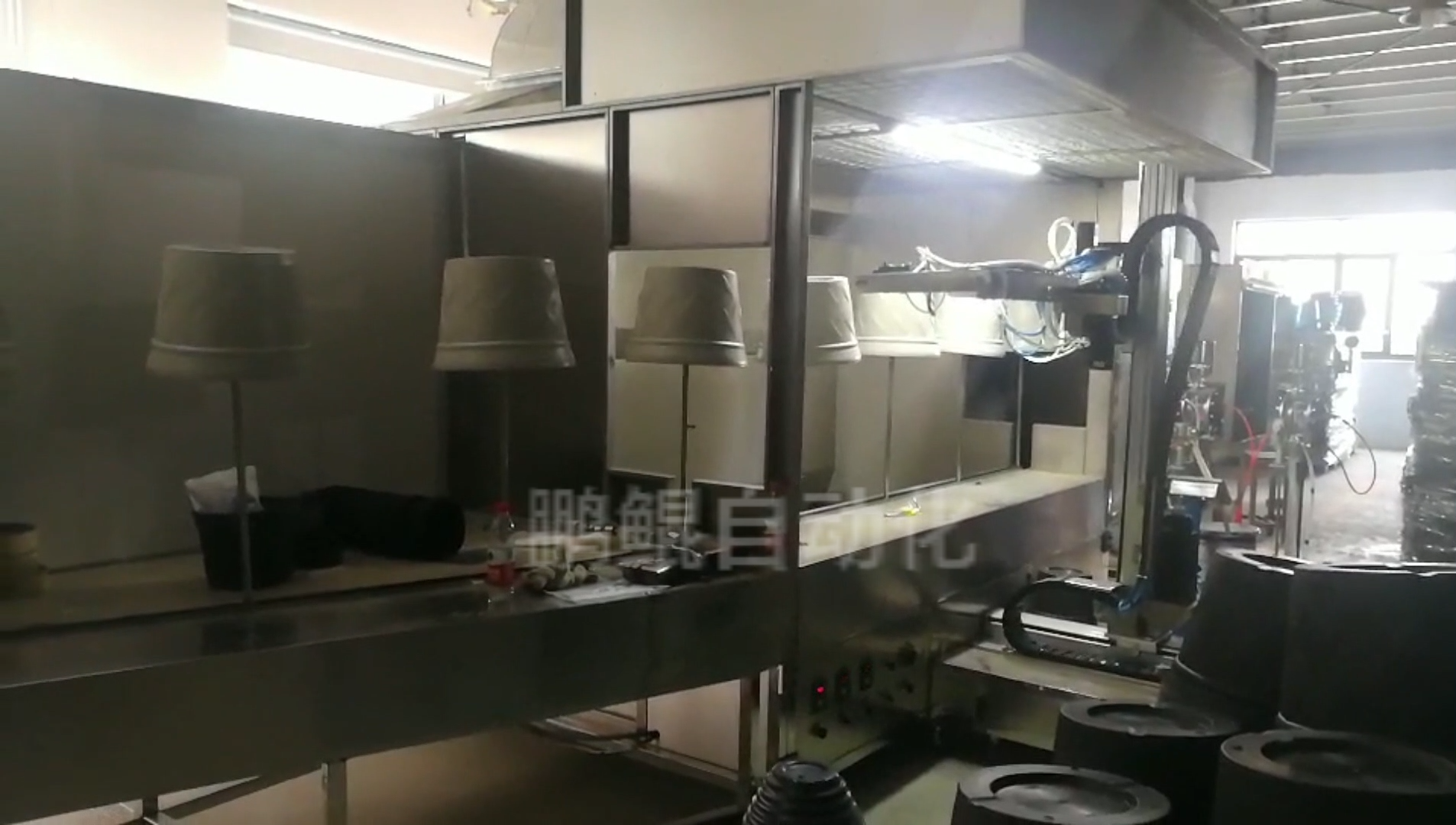 地轨线塑胶花盆喷漆流水线